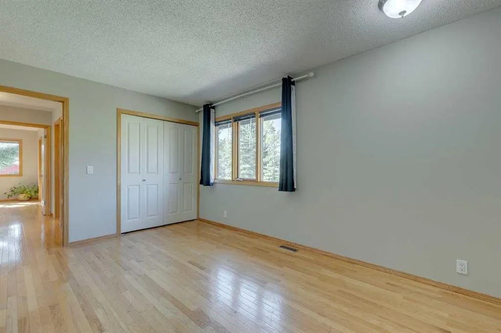 523 Ranch Estates Place NW