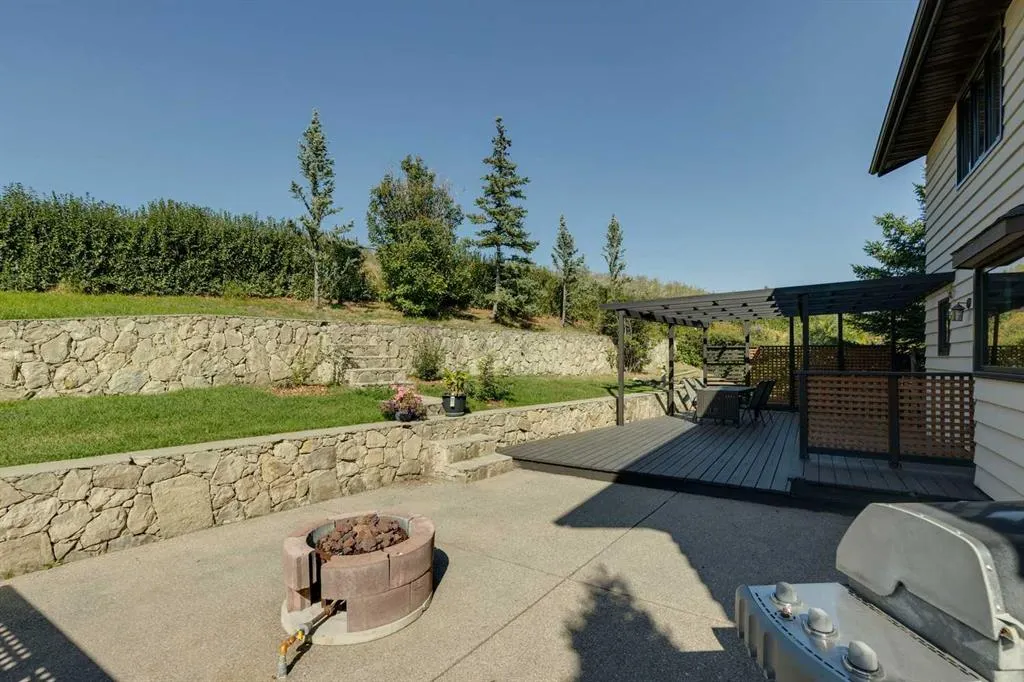 523 Ranch Estates Place NW