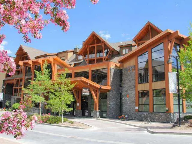 187 Kananaskis Way, #313