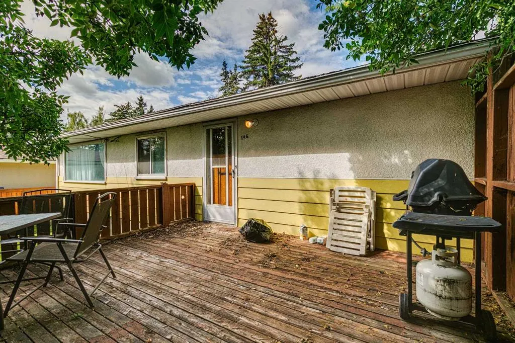 146 Wedgewood Drive SW