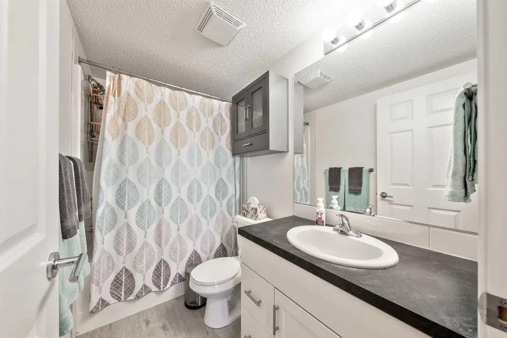279 Copperpond Common SE, #1306
