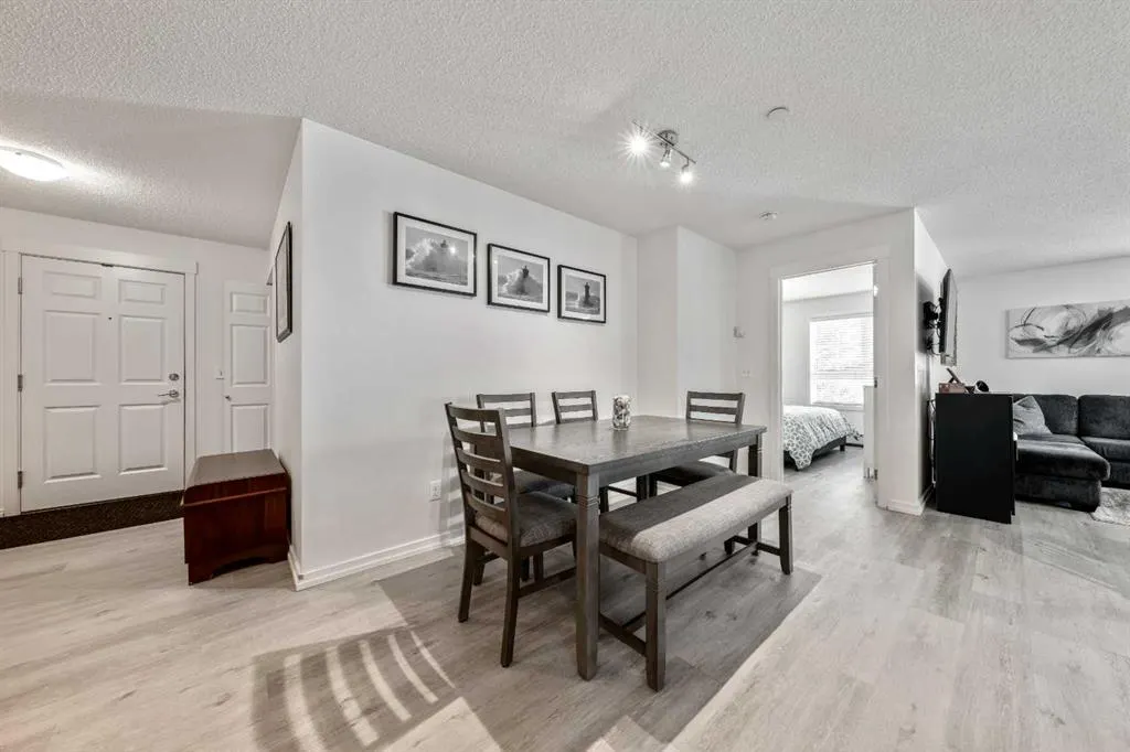 279 Copperpond Common SE, #1306