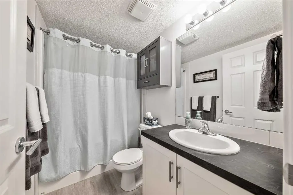 279 Copperpond Common SE, #1306