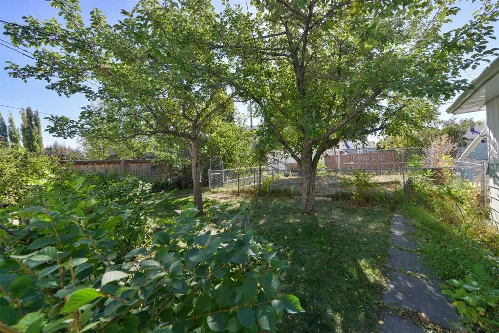 3627 Kildare Crescent SW