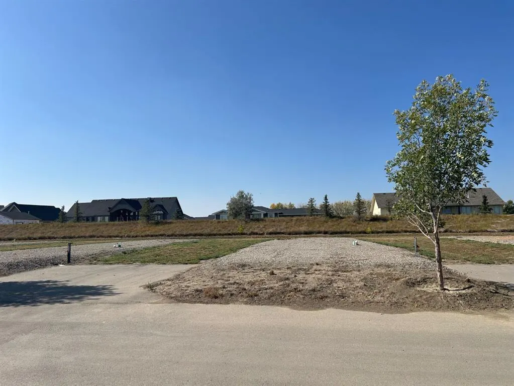 2053 Sunflower Crescent