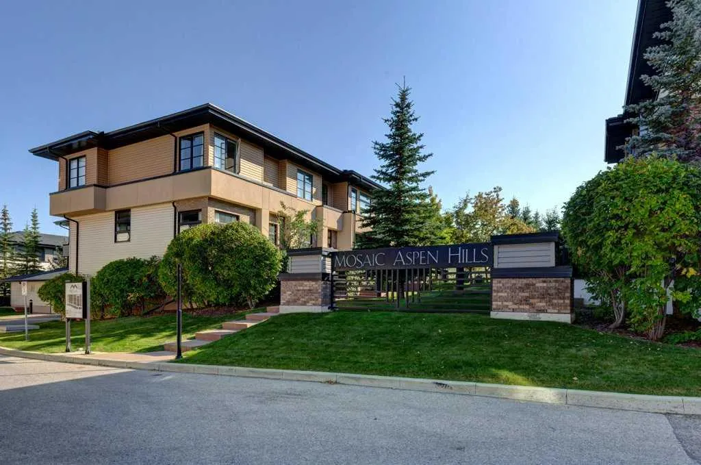 115 Aspen Hills Villas SW