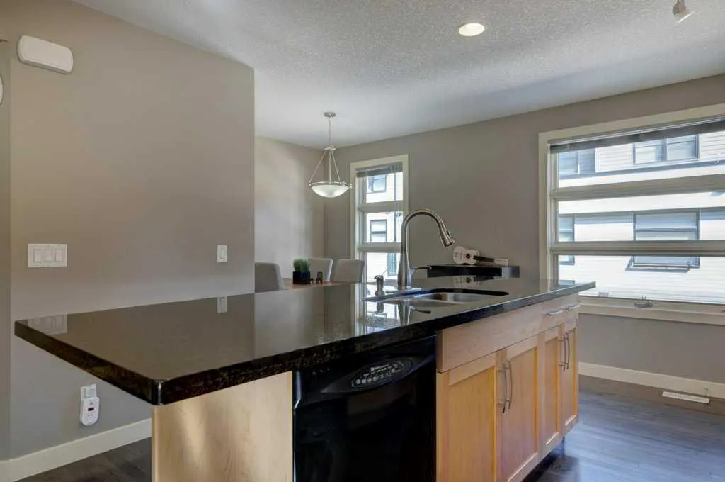 115 Aspen Hills Villas SW
