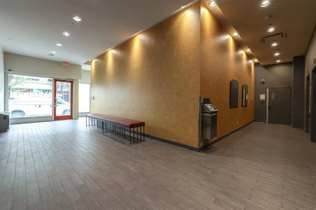 135 13 Avenue SW, #1806