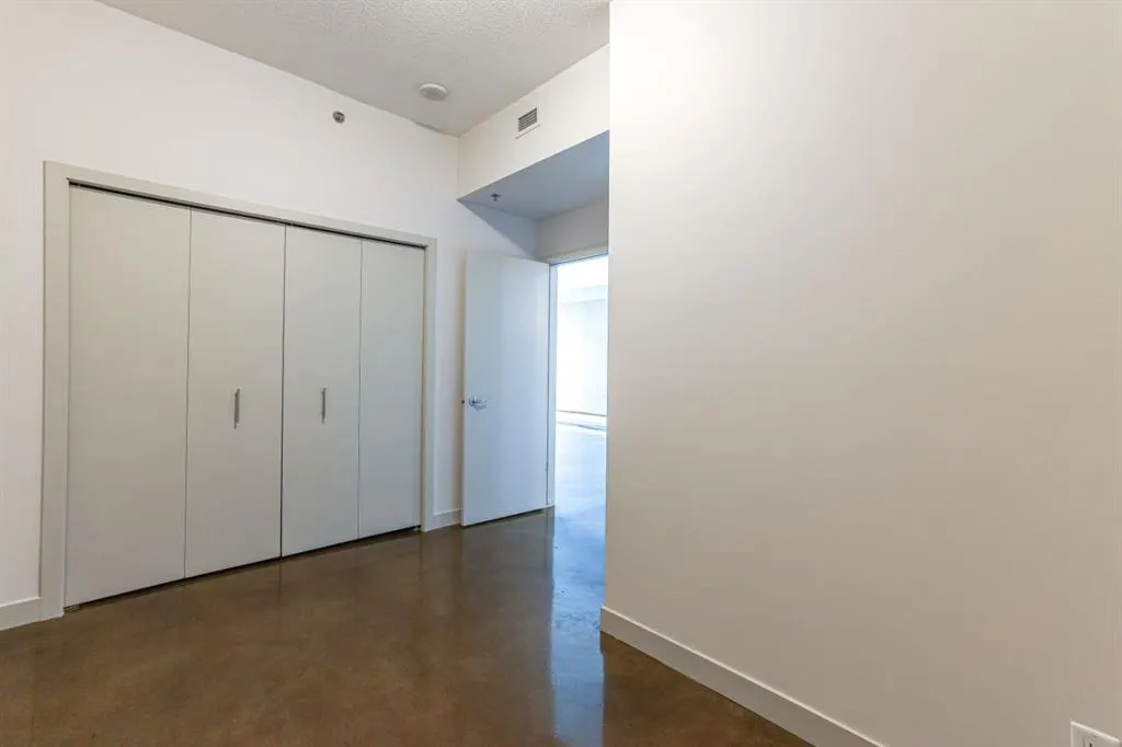 135 13 Avenue SW, #1806