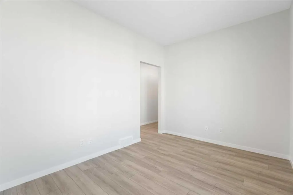 34 Herron Common NE