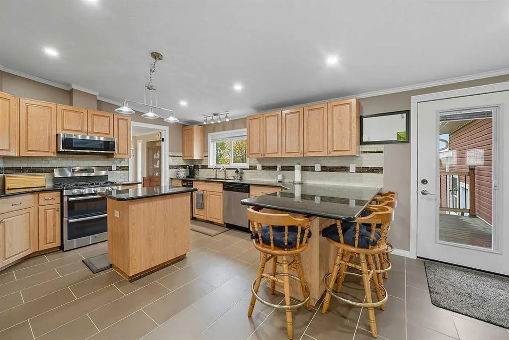 22093 Township Road 283A