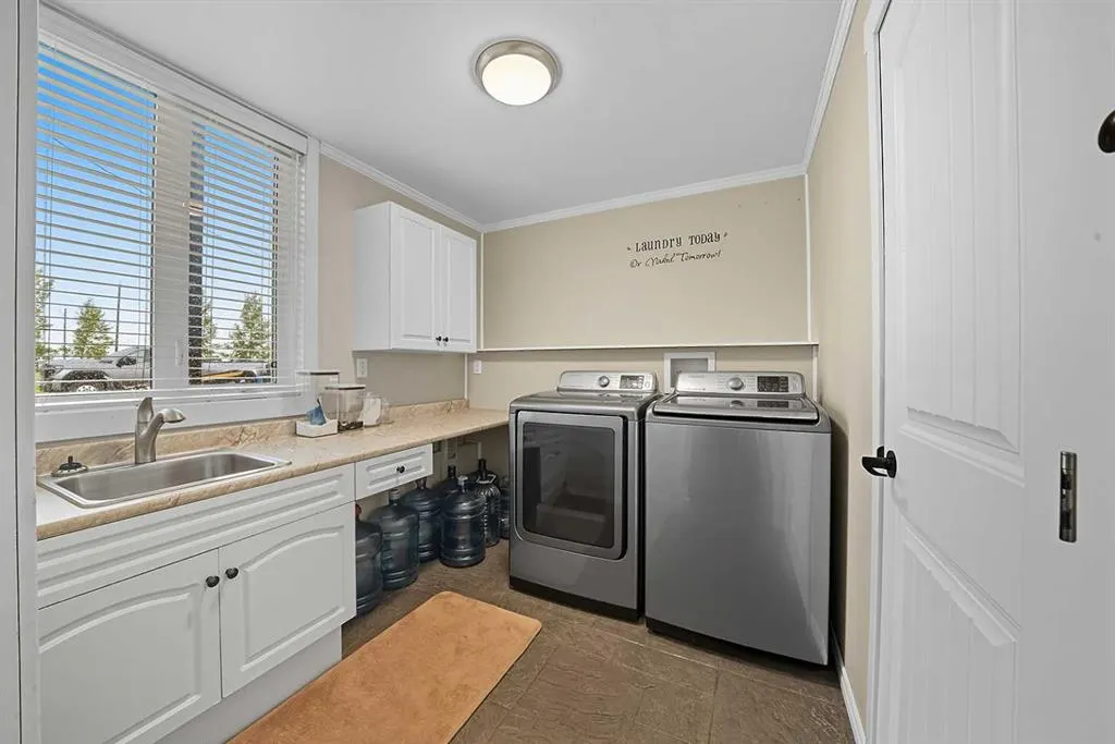 22093 Township Road 283A