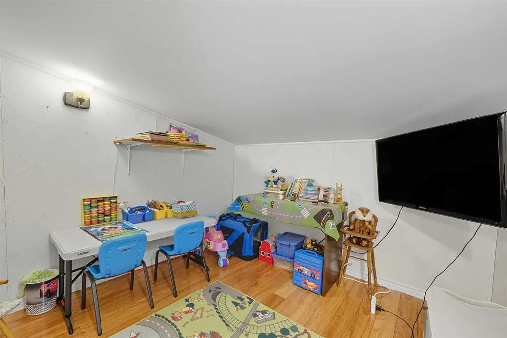 22093 Township Road 283A