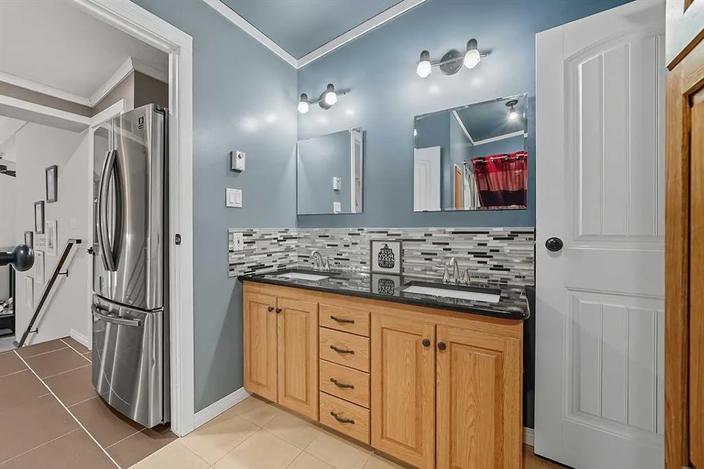 22093 Township Road 283A