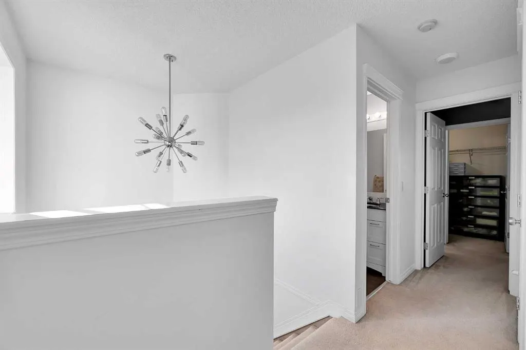 175 Evansmeade Common NW