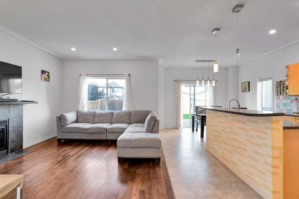 175 Evansmeade Common NW
