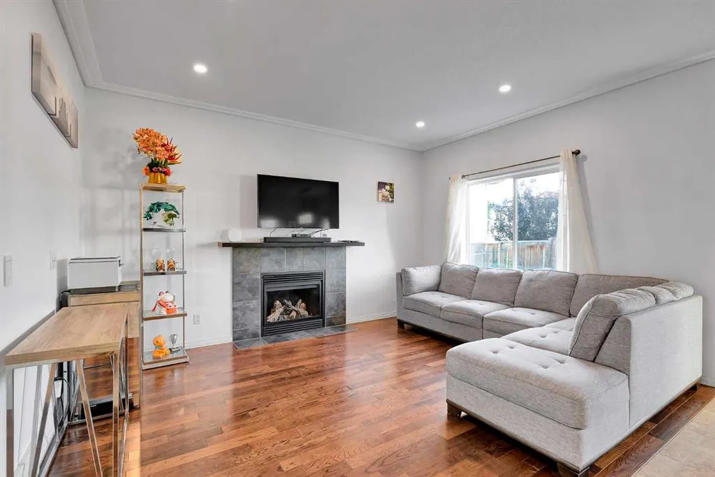 175 Evansmeade Common NW
