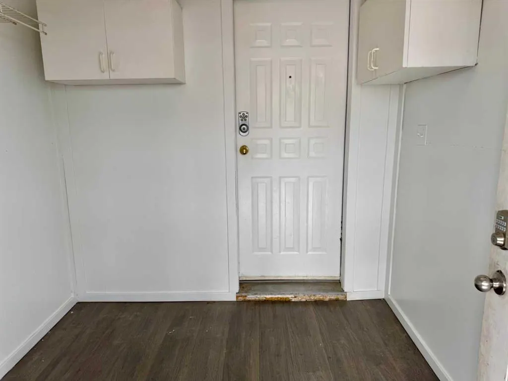 9824 104 Avenue, #6
