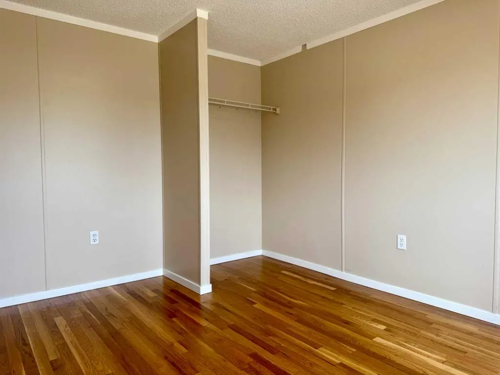 9824 104 Avenue, #6