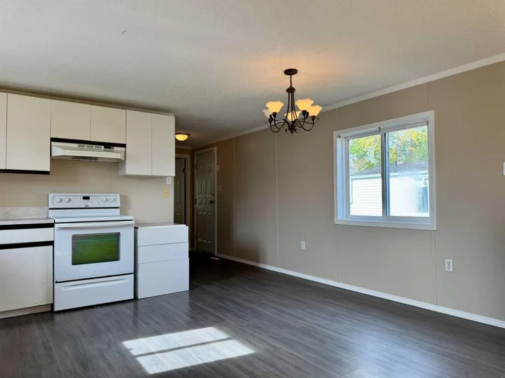 9824 104 Avenue, #6