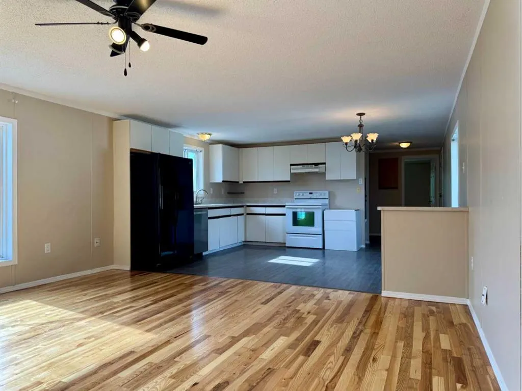 9824 104 Avenue, #6