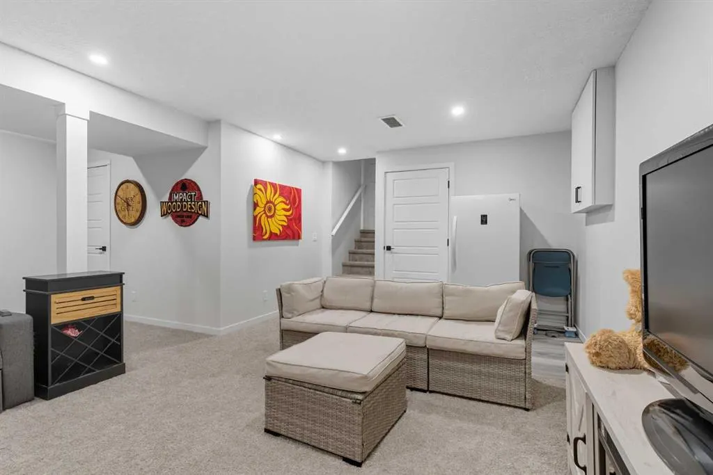 660 Wallace Drive