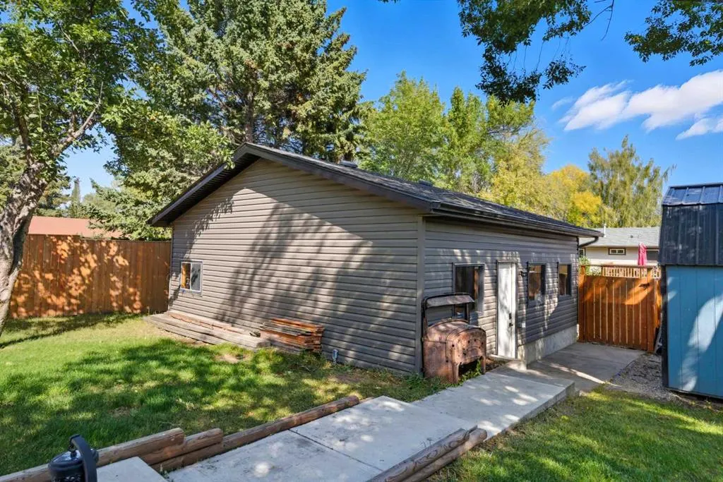 660 Wallace Drive