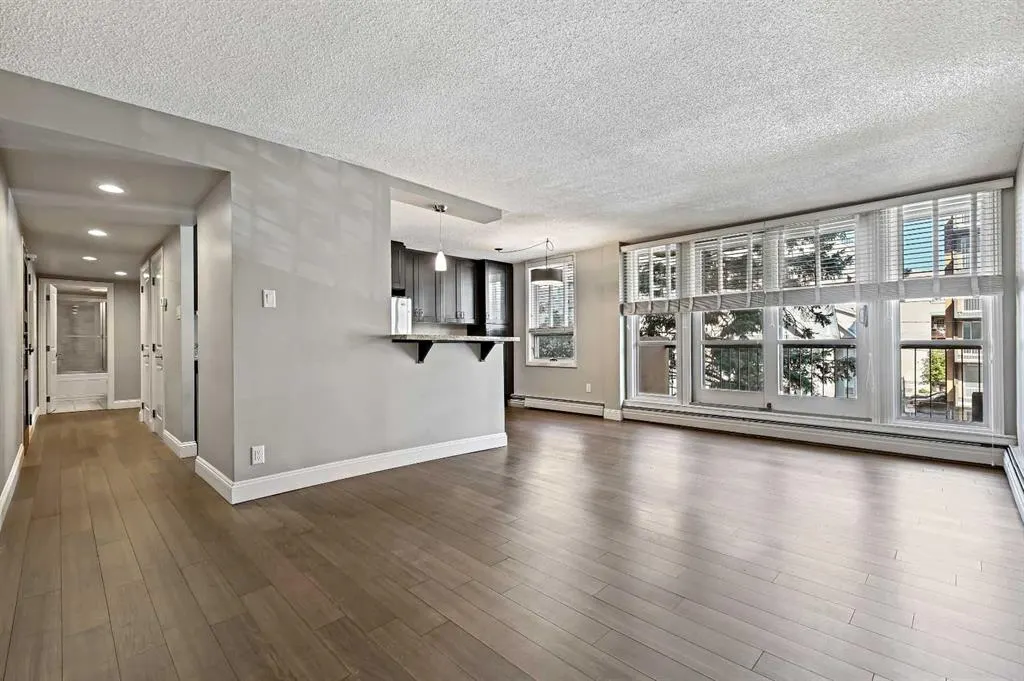 733 14 Avenue SW, #302