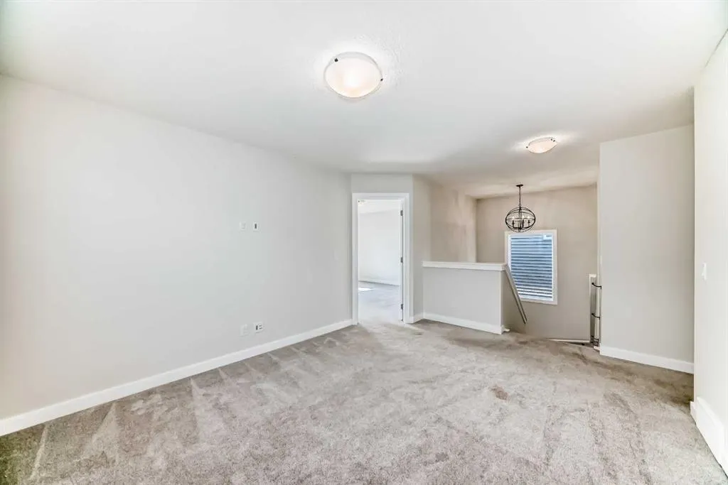 105 Creekside Way SW
