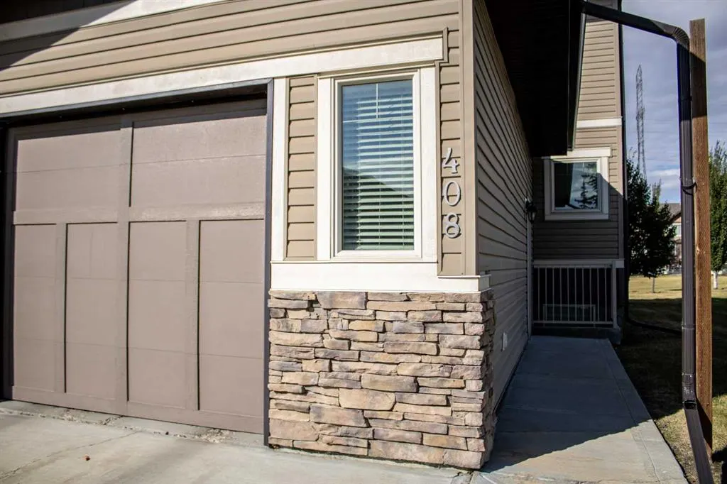 150 Vanier Drive, #408