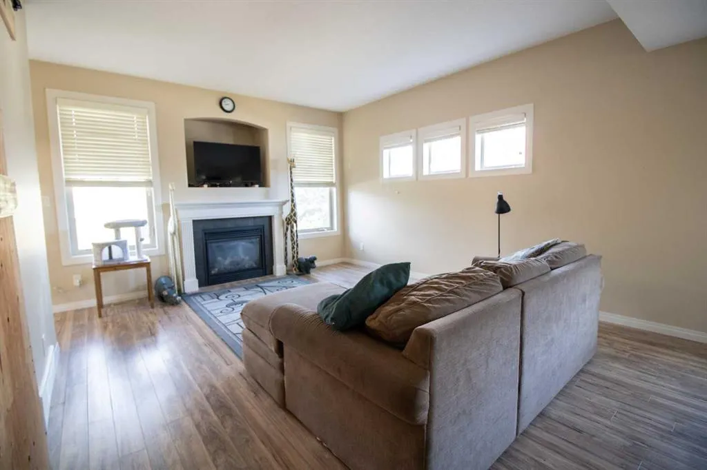 150 Vanier Drive, #408