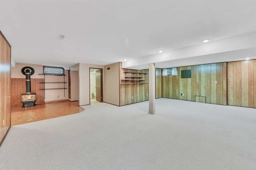 54 Wright Avenue