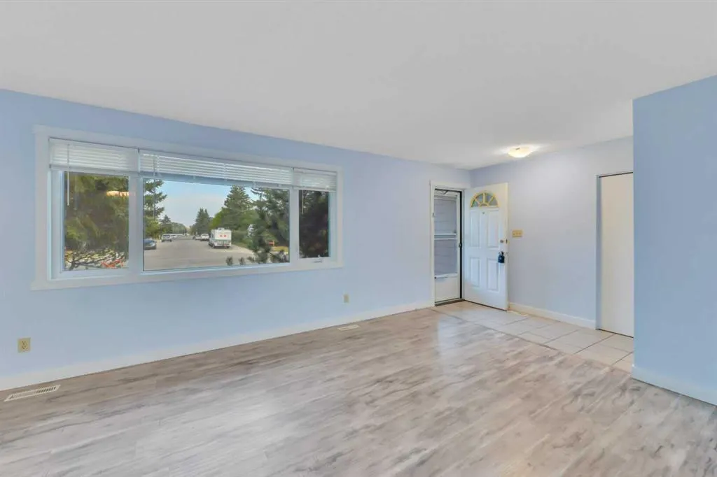 54 Wright Avenue