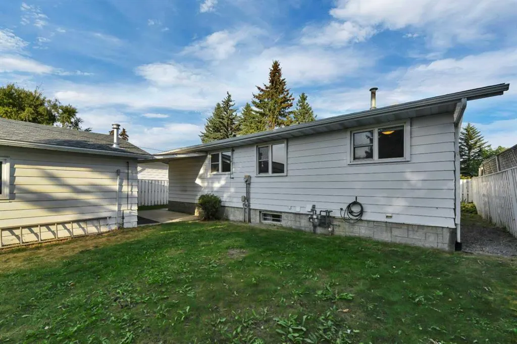 54 Wright Avenue