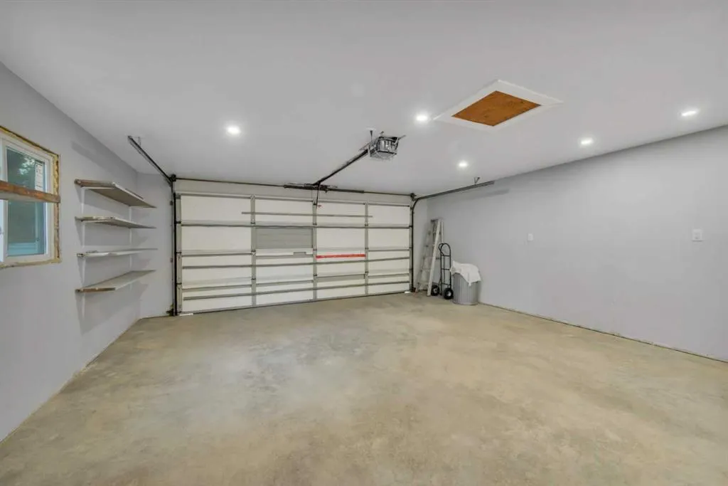 54 Wright Avenue