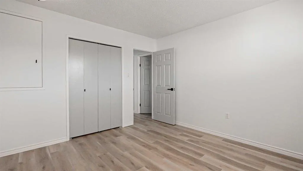 50 Clelland Crescent SE