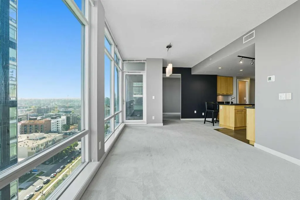 215 13 Avenue SW, #1706