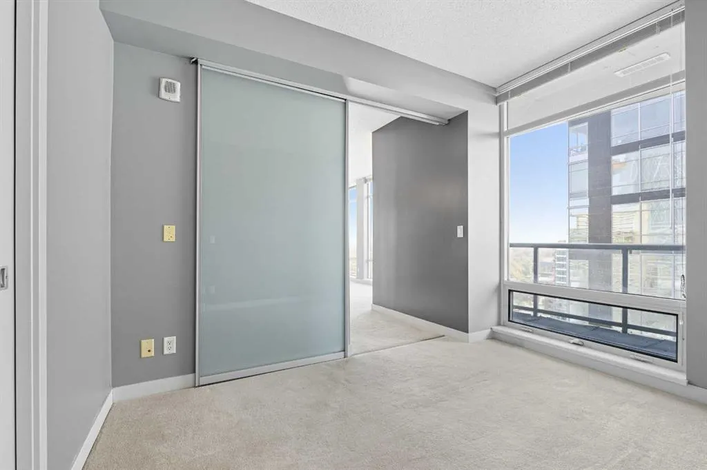 215 13 Avenue SW, #1706