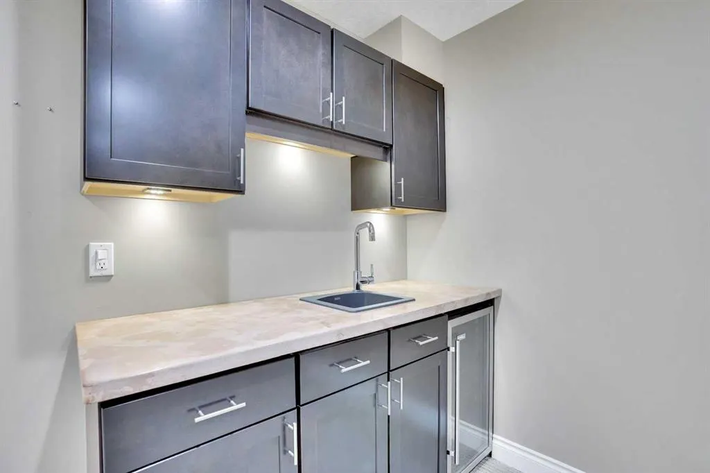 2 Tuscany Ravine Landing NW