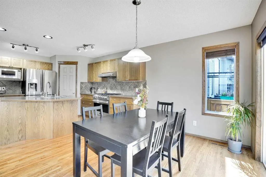2 Tuscany Ravine Landing NW