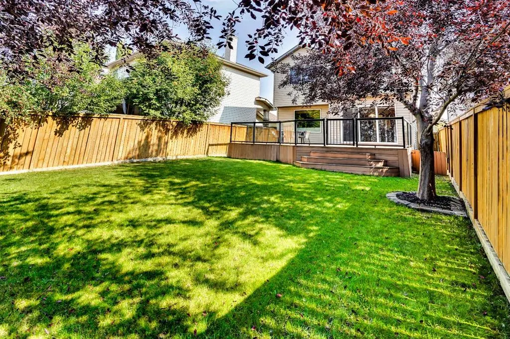 2 Tuscany Ravine Landing NW