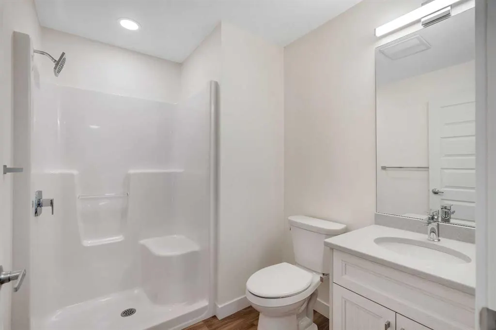 404 1 Avenue SE, #302
