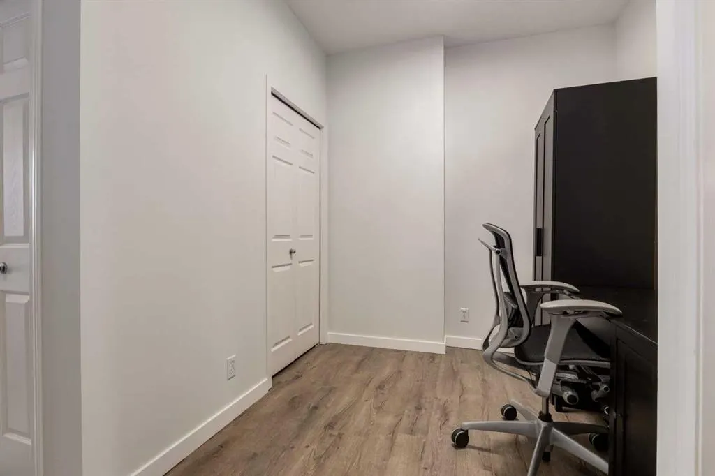 1053 10 Street SW, #1613