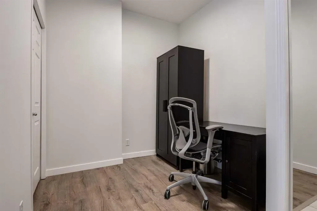 1053 10 Street SW, #1613