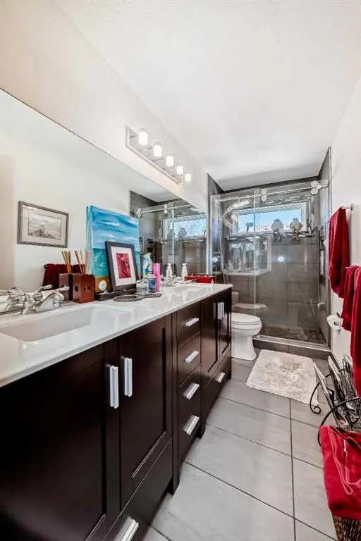 135 Canter Place SW