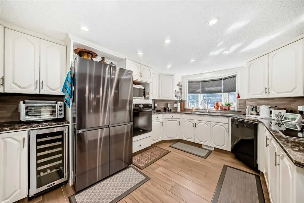 135 Canter Place SW