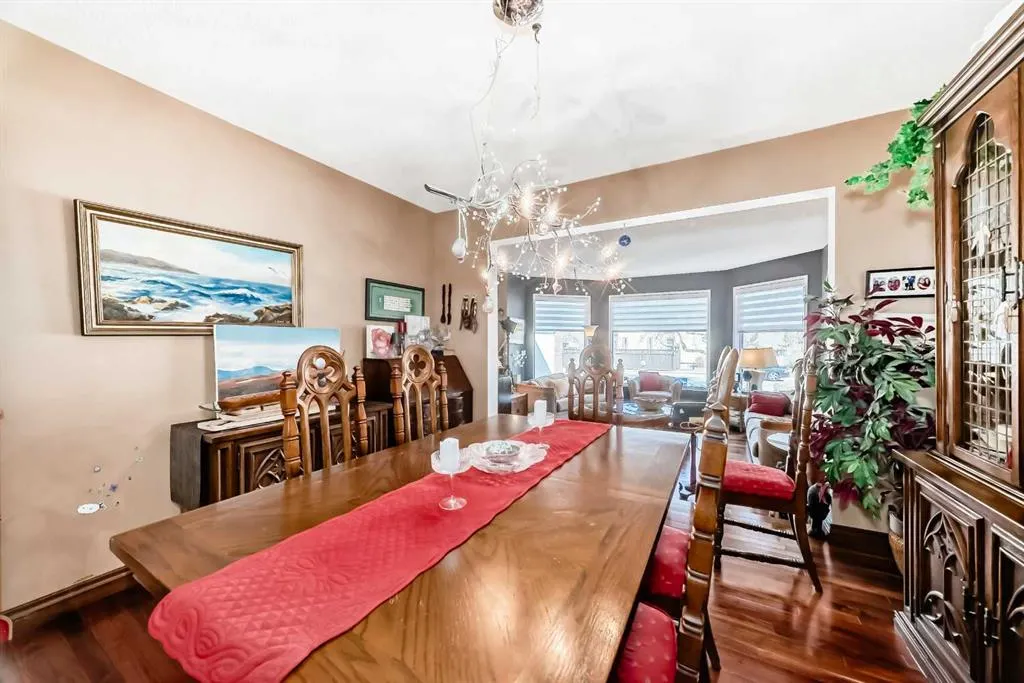 135 Canter Place SW