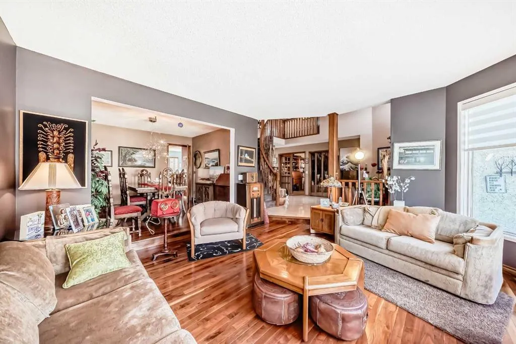 135 Canter Place SW