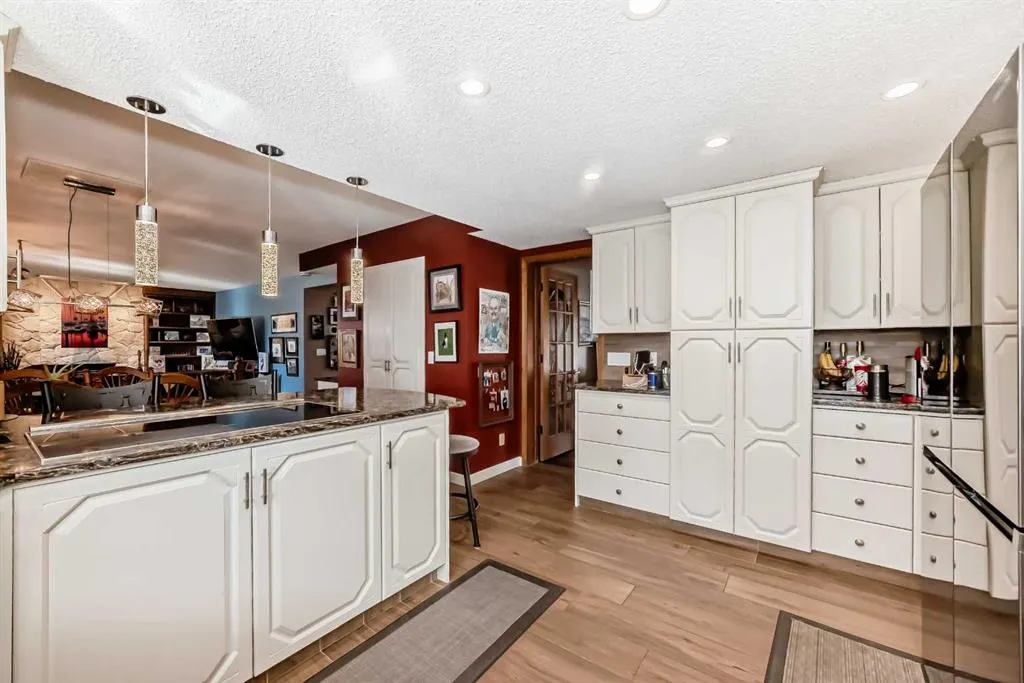 135 Canter Place SW