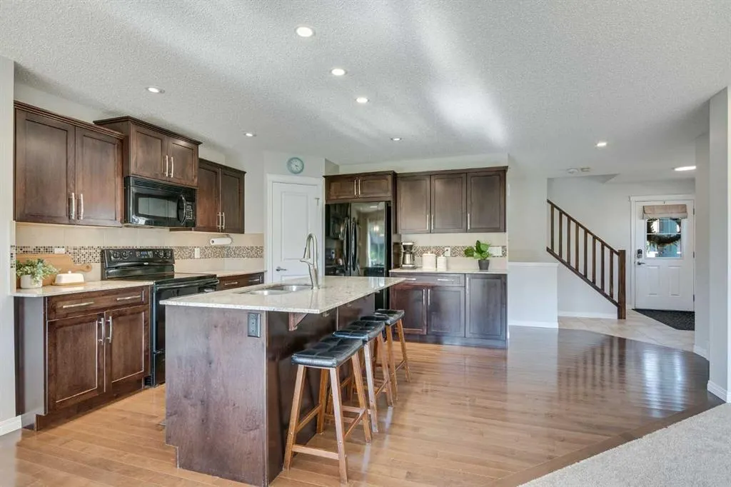 233 Cimarron Vista Way